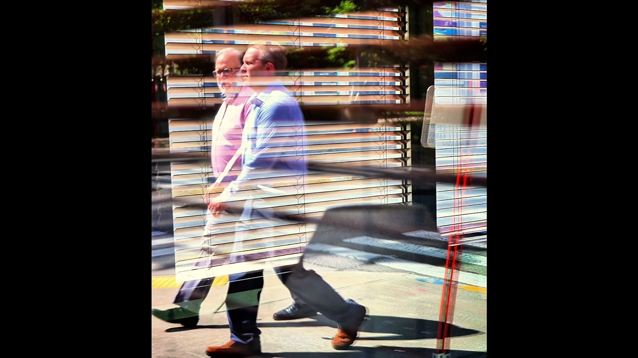 Street photograph by Marc Anthony