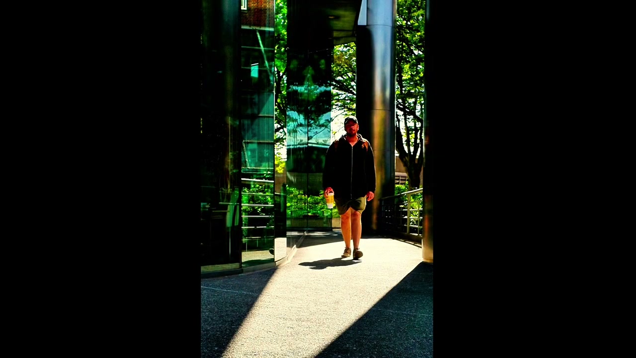Street photograph by Marc Anthony