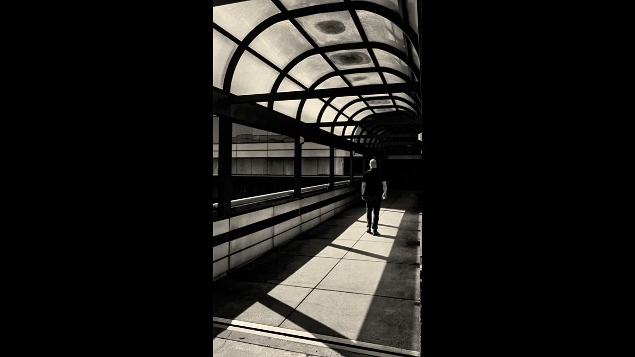 Black and white street photograph by Marc Anthony