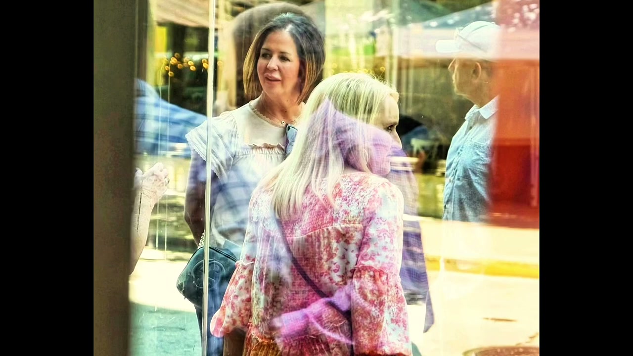 Street photograph by Marc Anthony