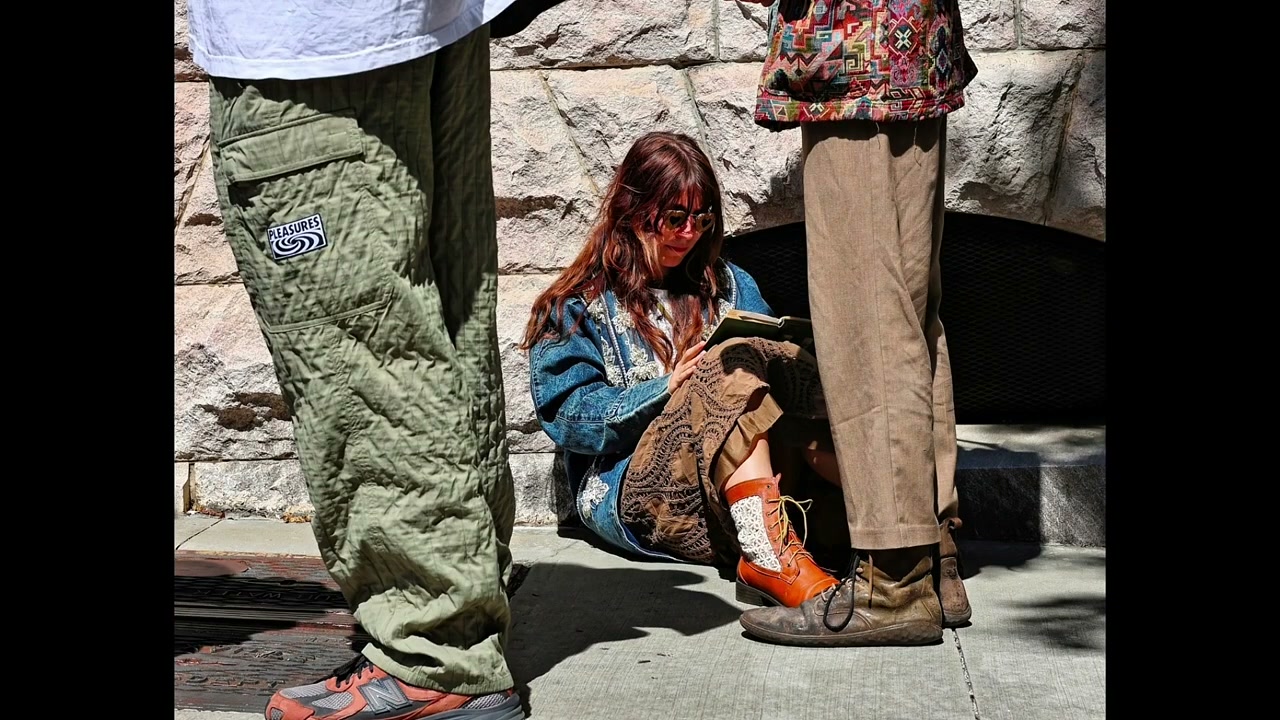Street photograph by Marc Anthony