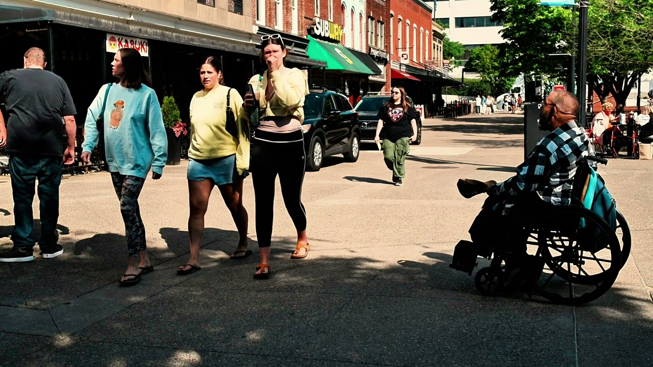 Street photograph by Marc Anthony