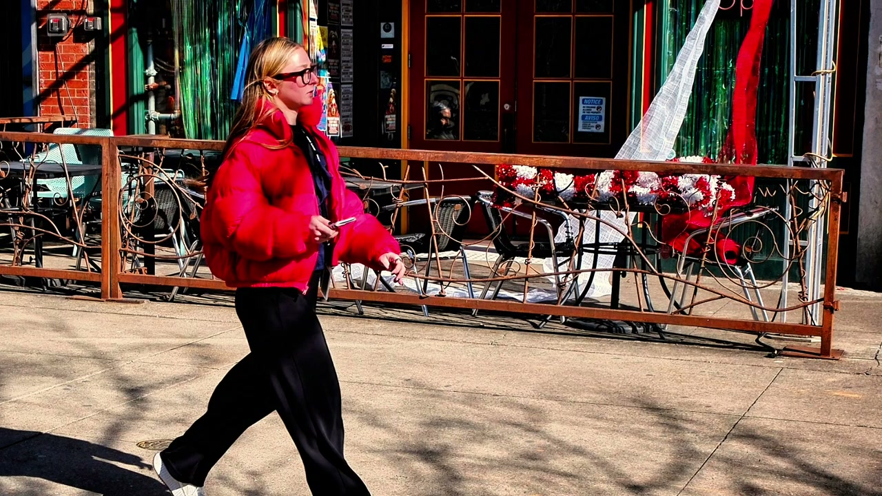 Street photograph by Marc Anthony