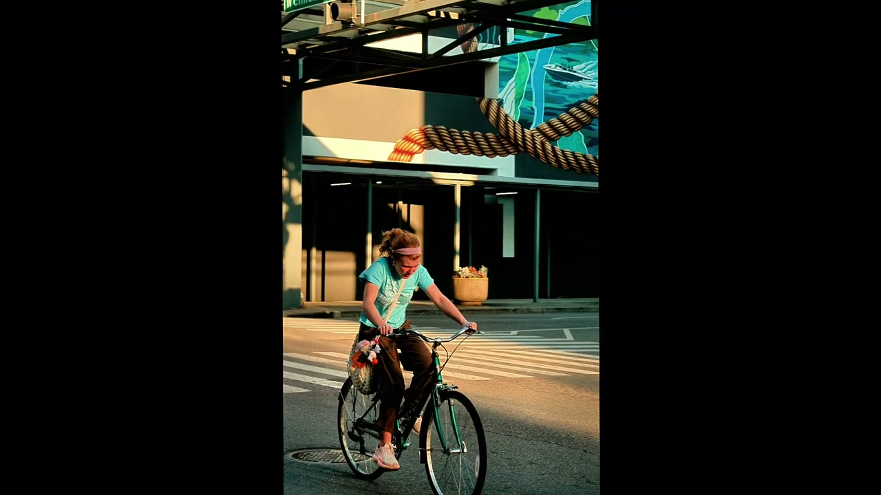 Street photograph by Marc Anthony