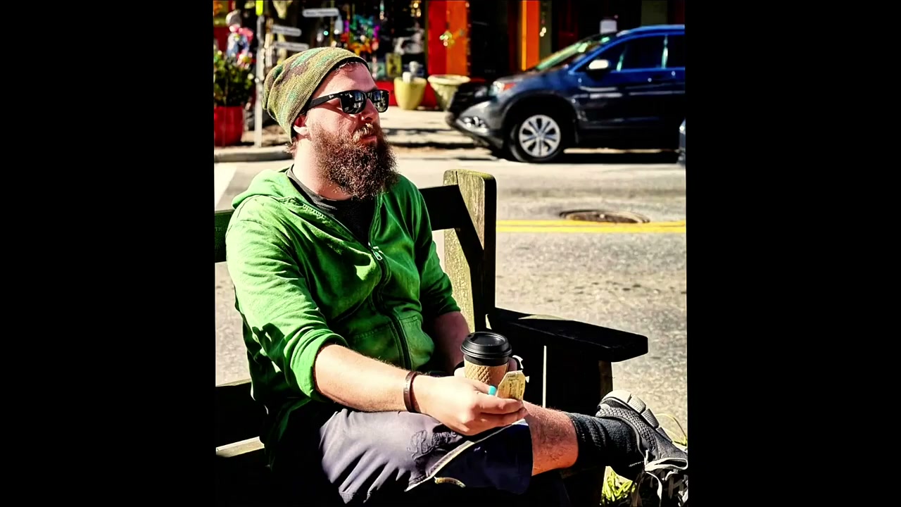 Street photograph by Marc Anthony