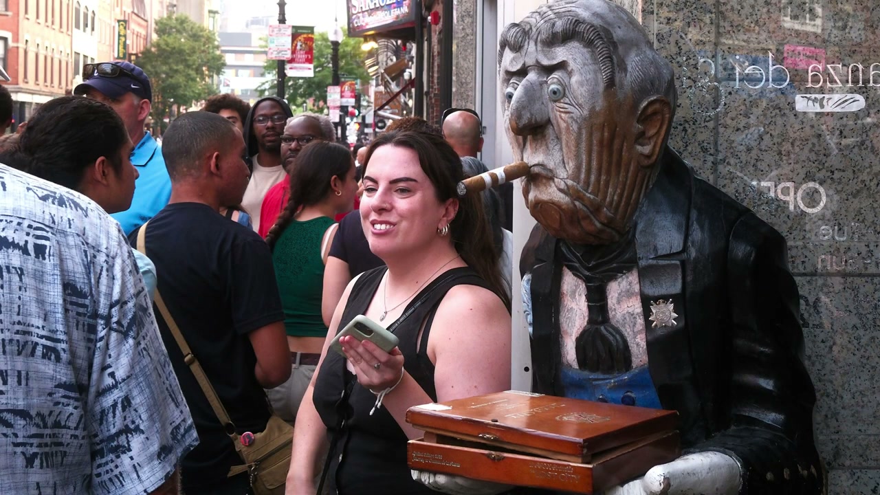Street photograph by Marc Anthony