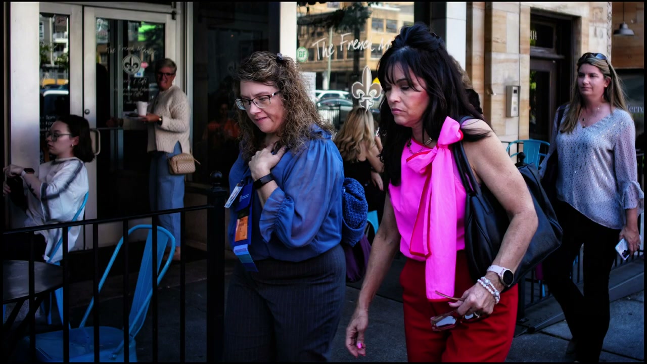 Color street photograph by Marc Anthony