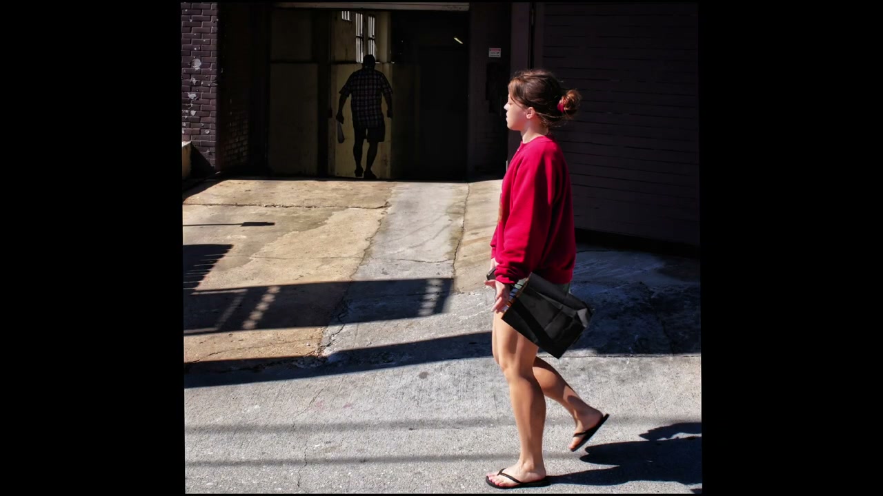 Color street photograph by Marc Anthony