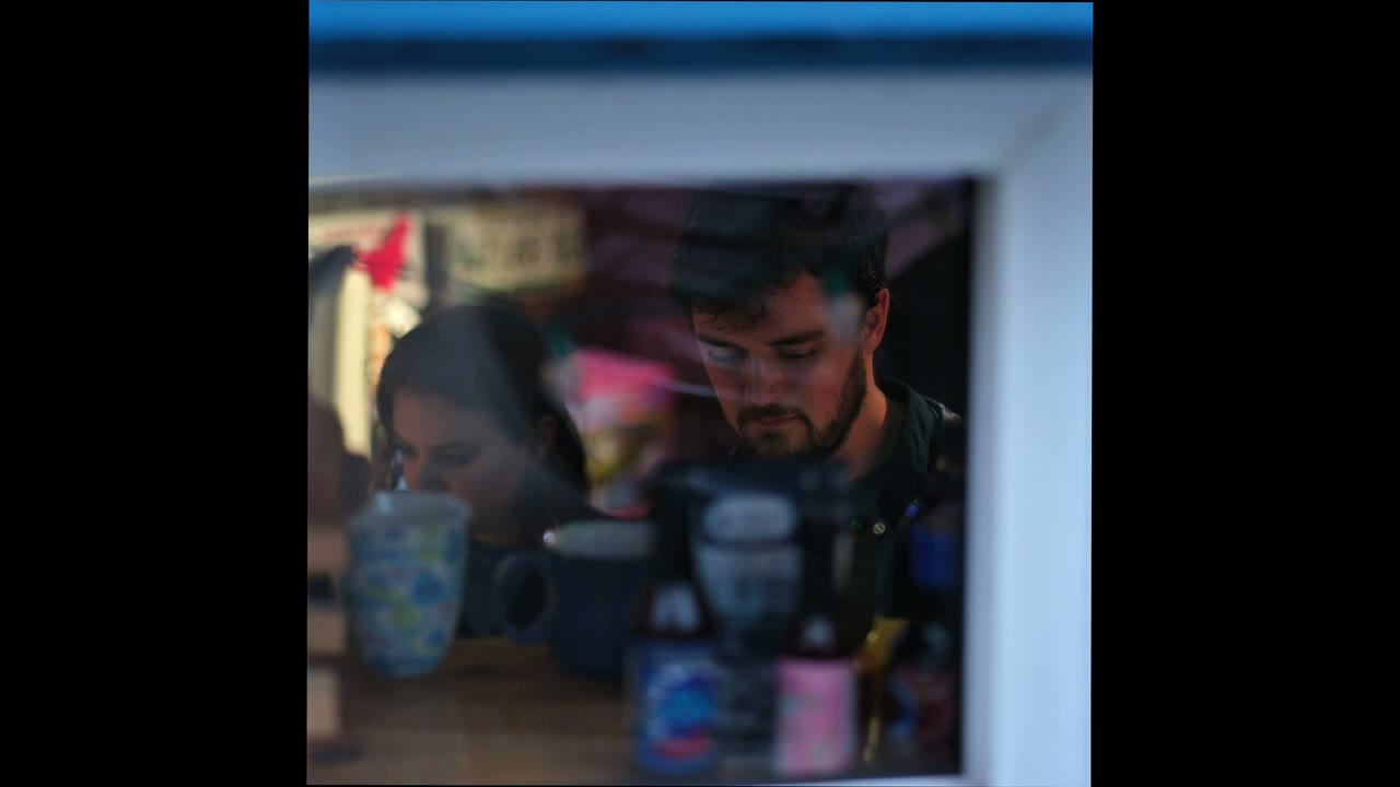 Street photograph by Marc Anthony