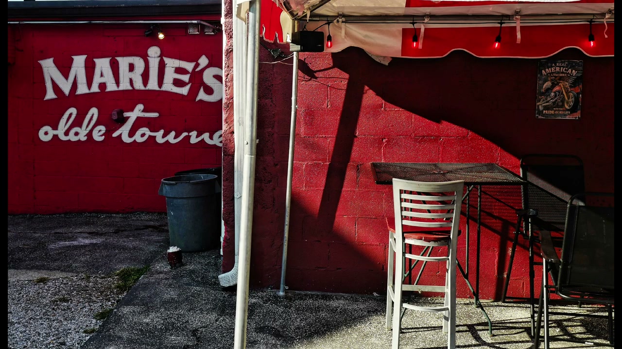 Street photograph by Marc Anthony