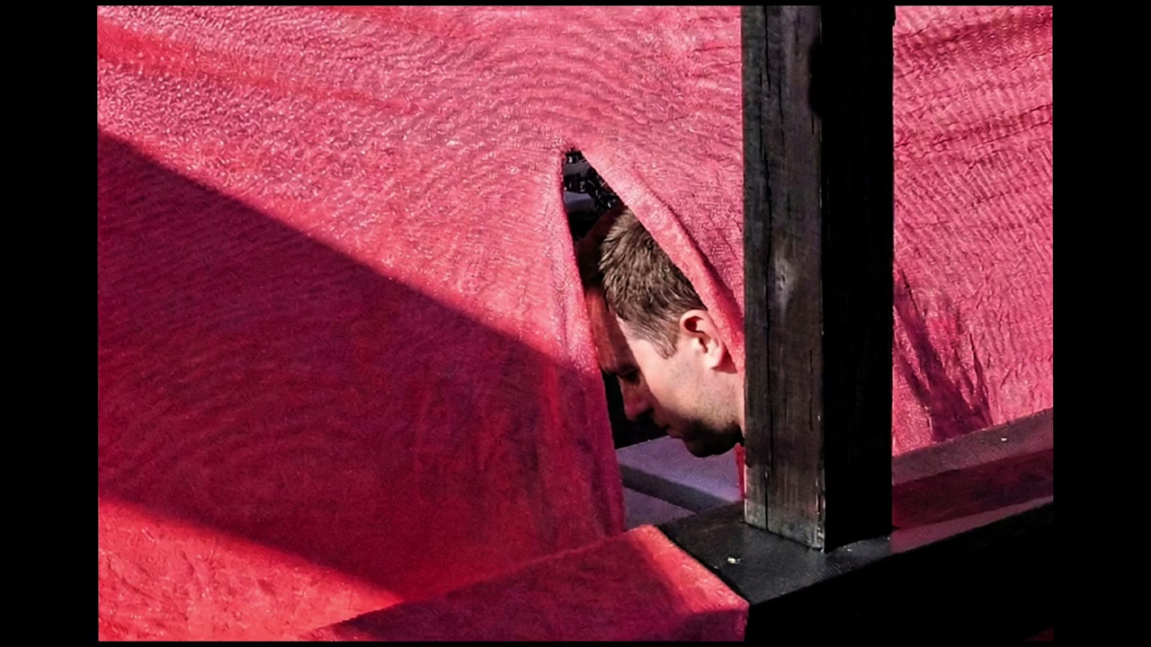 Street photograph by Marc Anthony