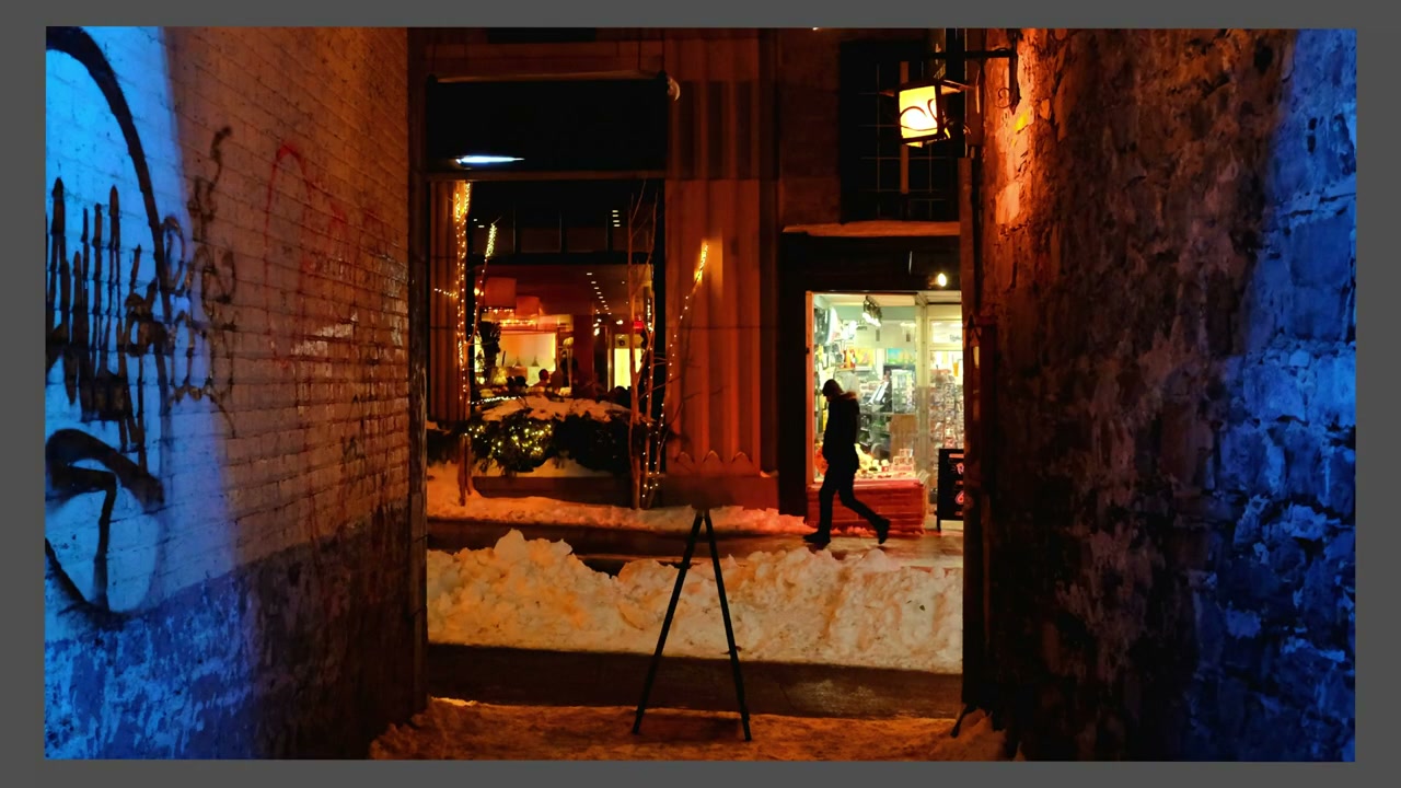 Street photograph by Marc Anthony