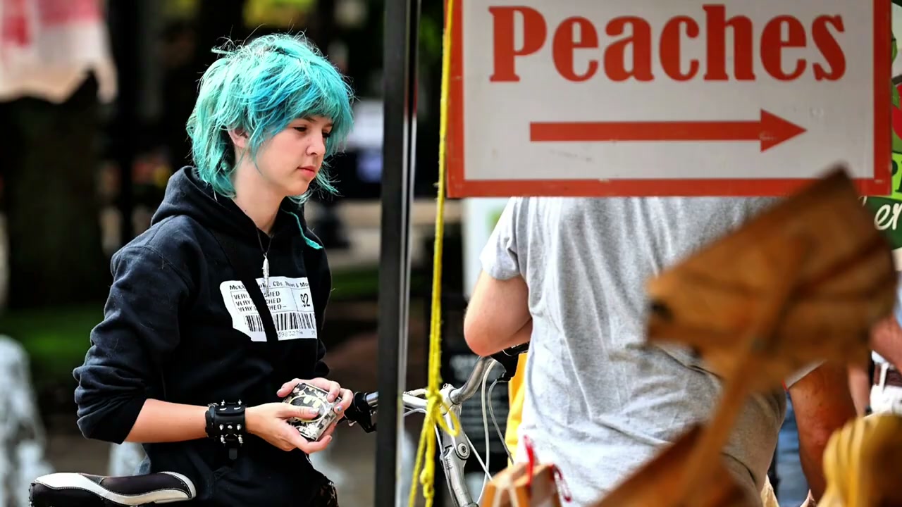 Street photograph by Marc Anthony