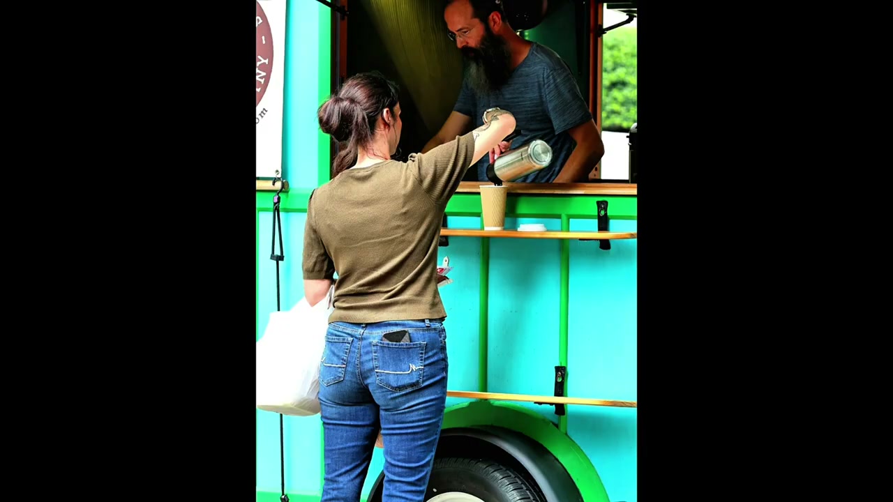 Street photograph by Marc Anthony