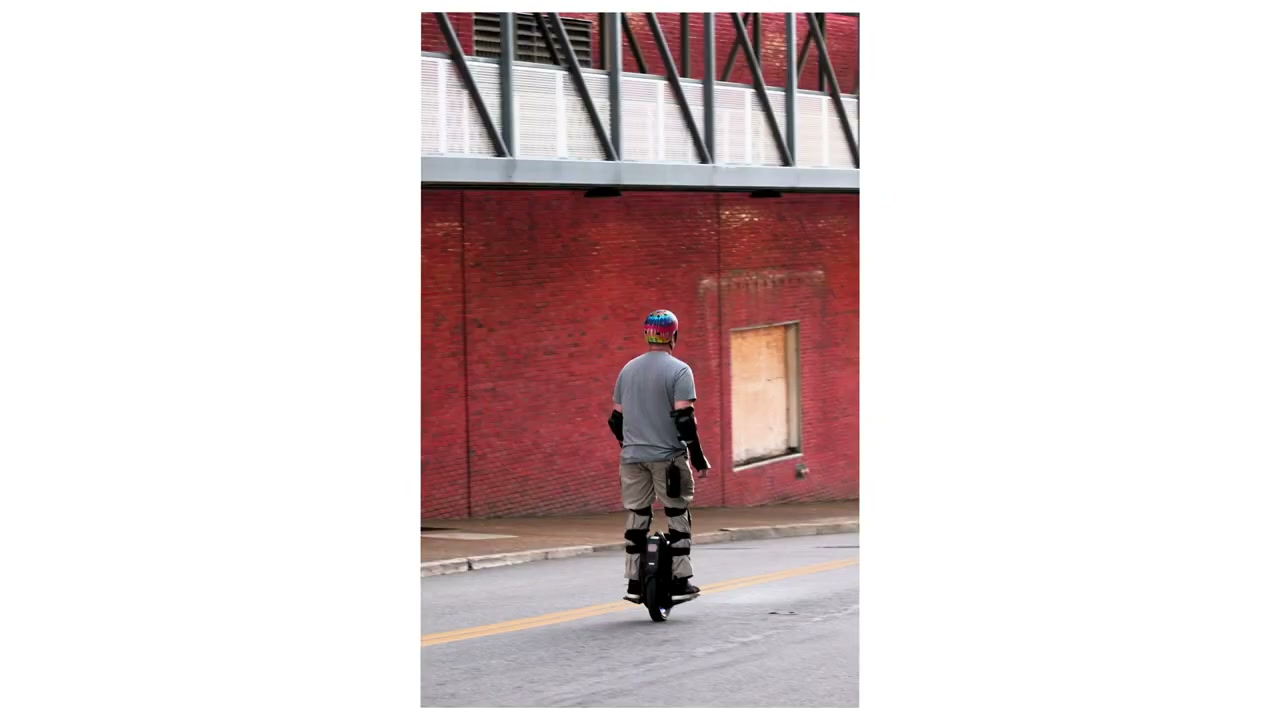 Street photograph by Marc Anthony
