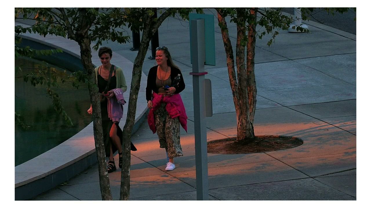 Street photograph by Marc Anthony