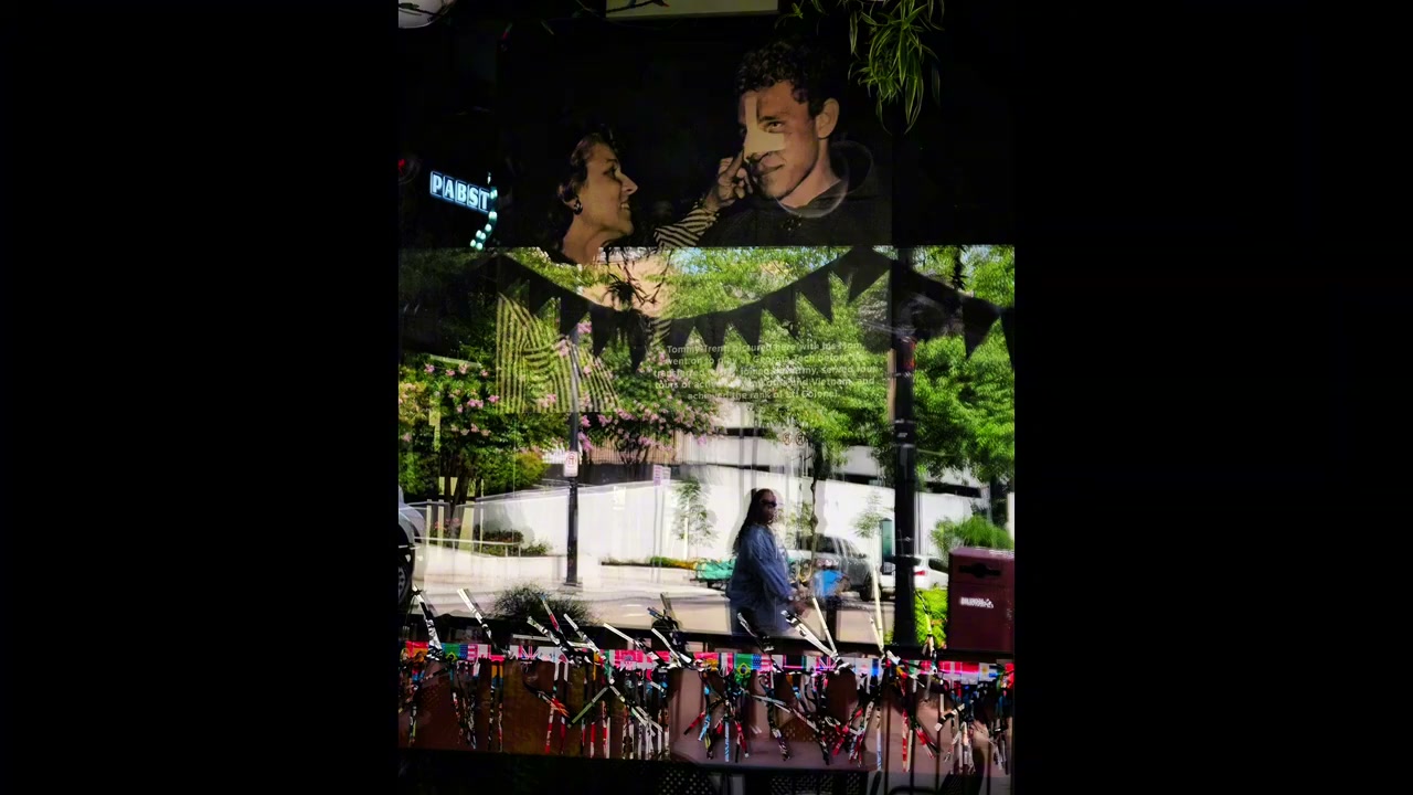 Street photograph by Marc Anthony