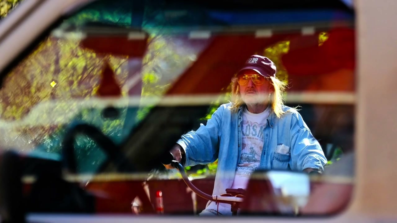 Street photograph by Marc Anthony