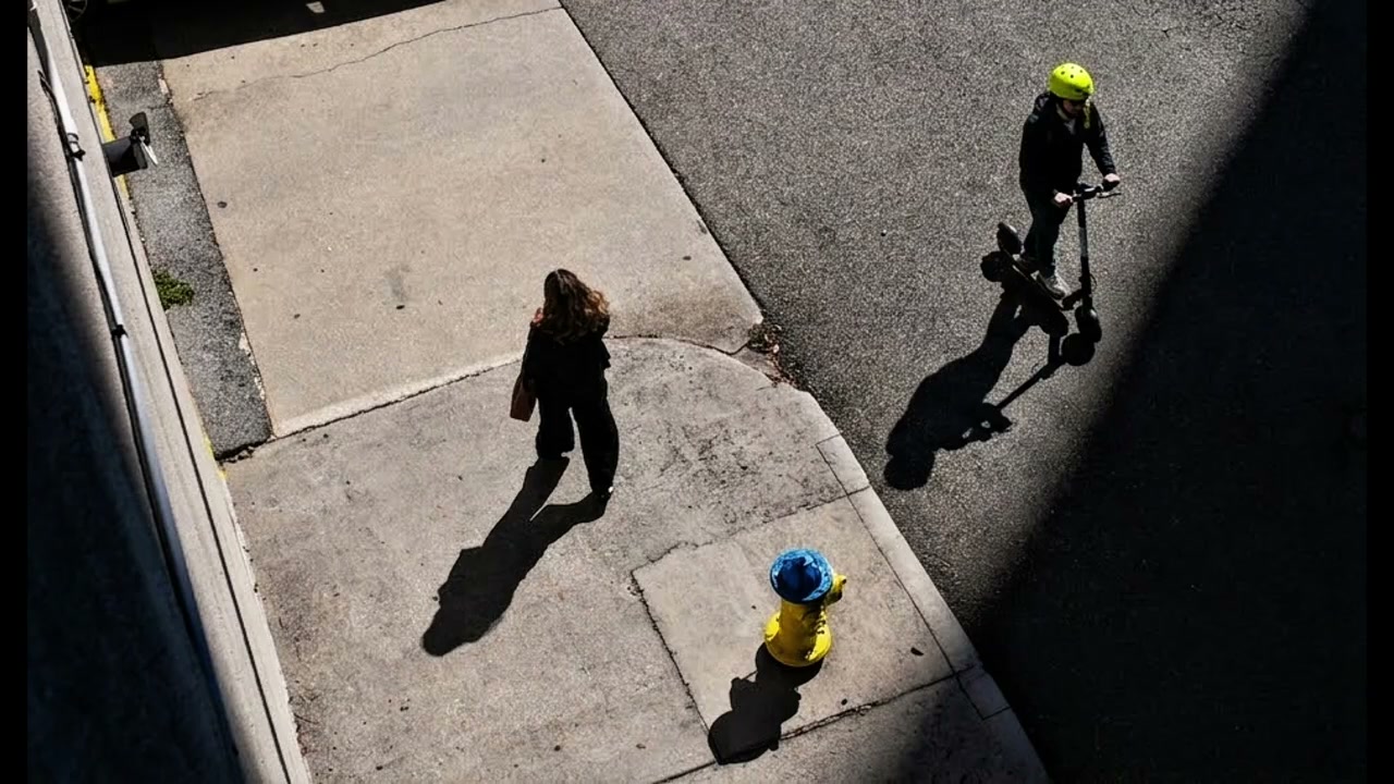 Street photograph by Marc Anthony