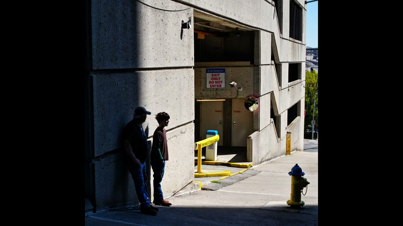 Street photograph by Marc Anthony