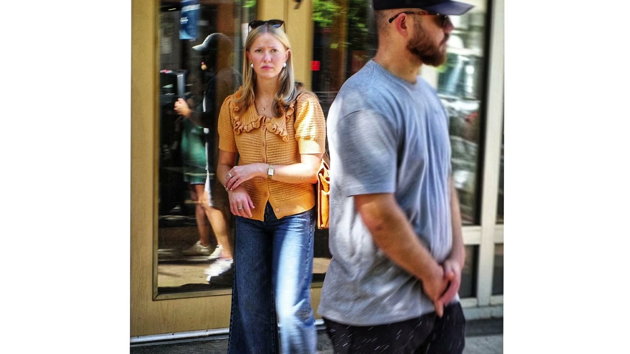 Street photograph by Marc Anthony