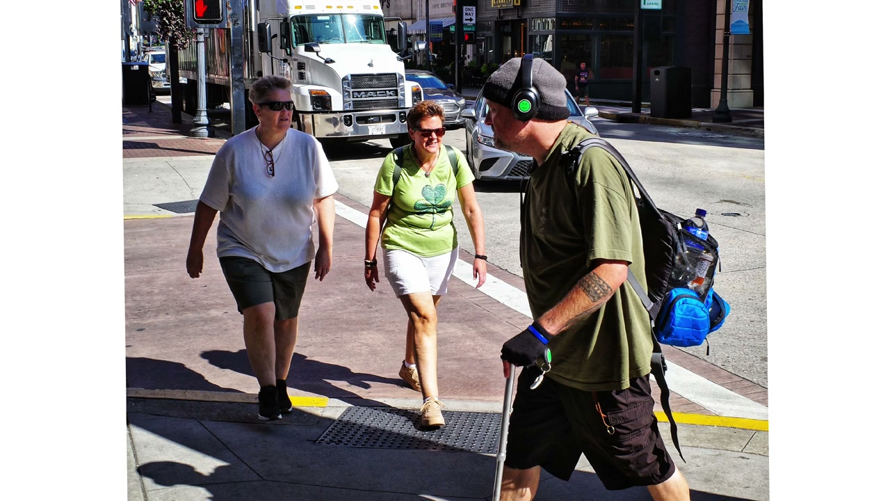 Street photograph by Marc Anthony