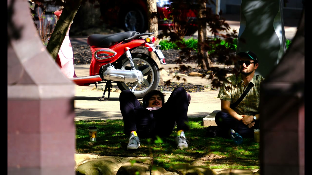 Street photograph by Marc Anthony