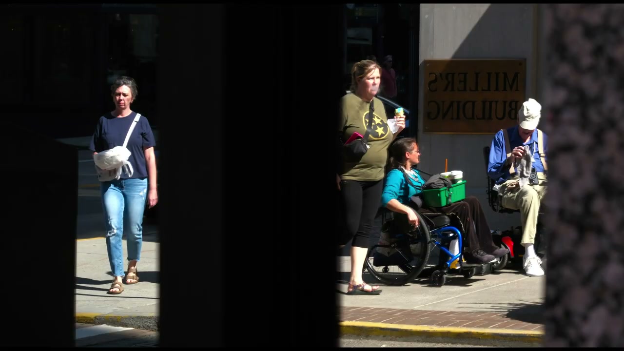 Street photograph by Marc Anthony